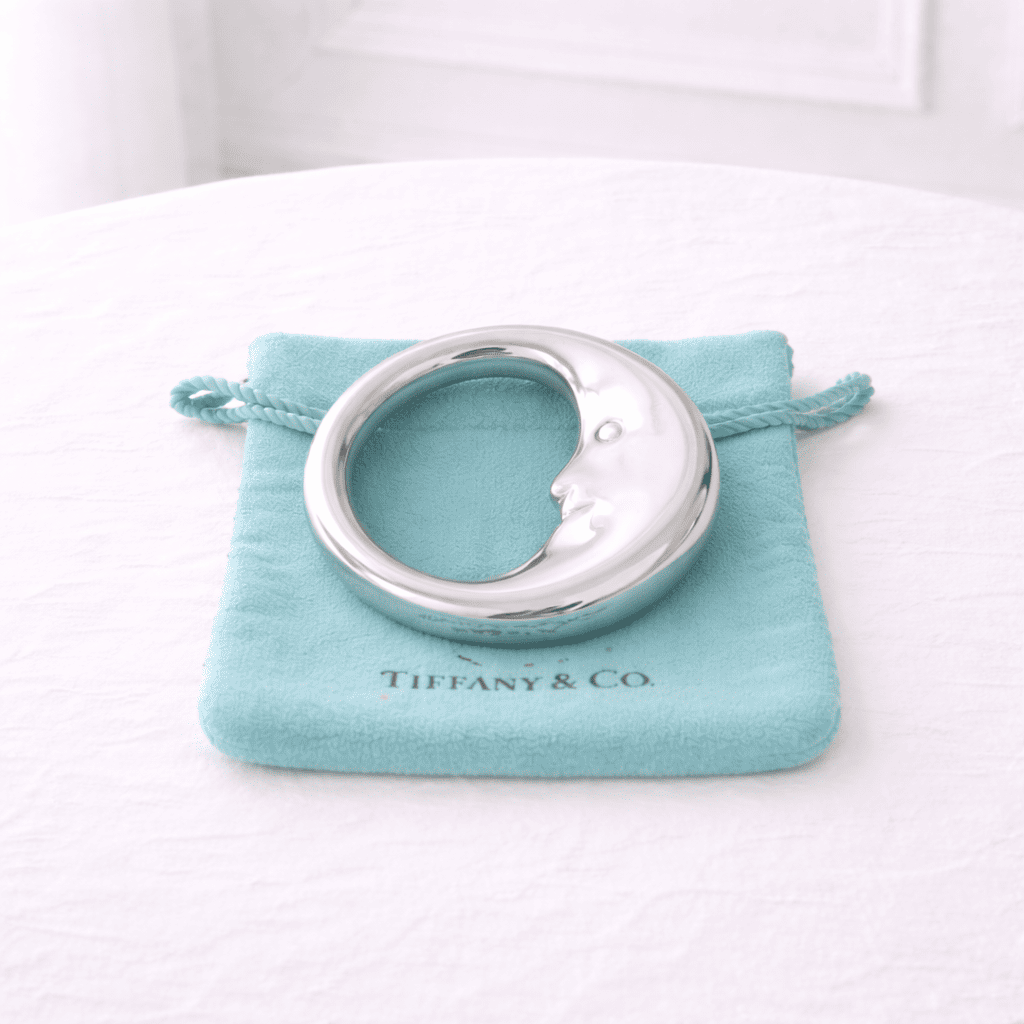 ChatGPT Image 19 апр. 2026 г., 22_17_04 (1) Винтажная погремушка-кольцо Tiffany & Co "Man In The Moon", 7 см — изображение 1